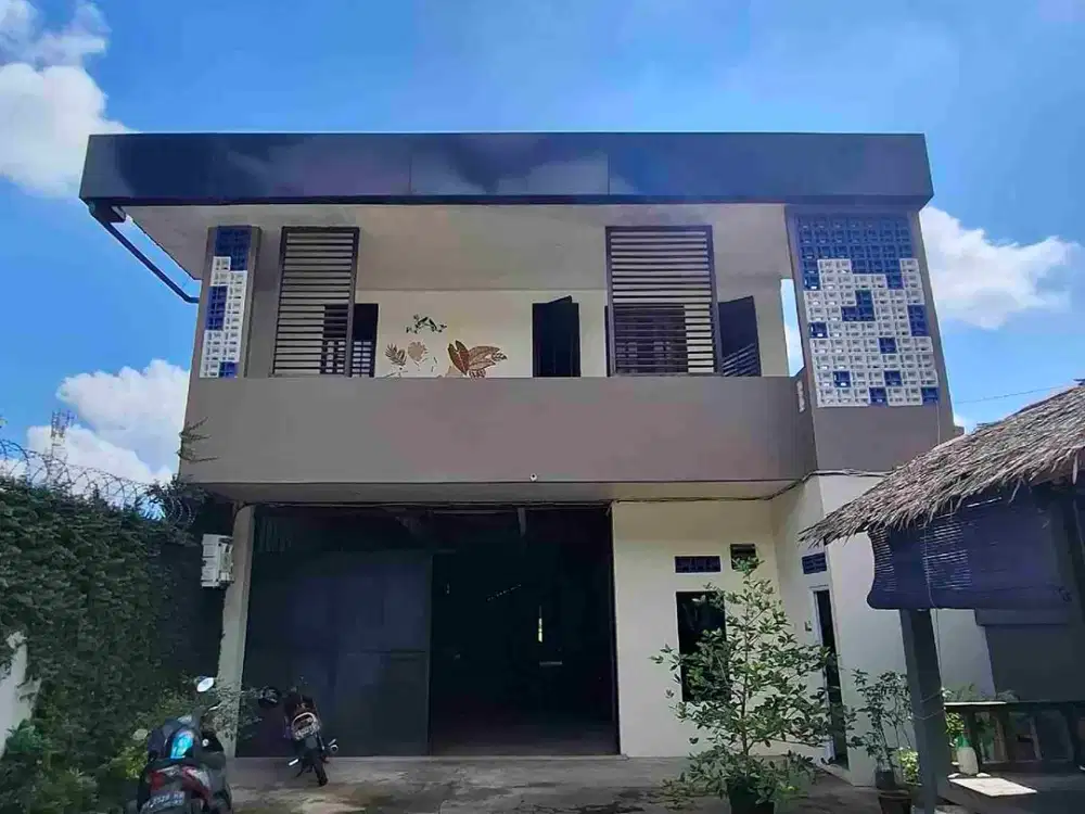 Jual Rumah + Kantor + Gudang Tepi jalan Siantan