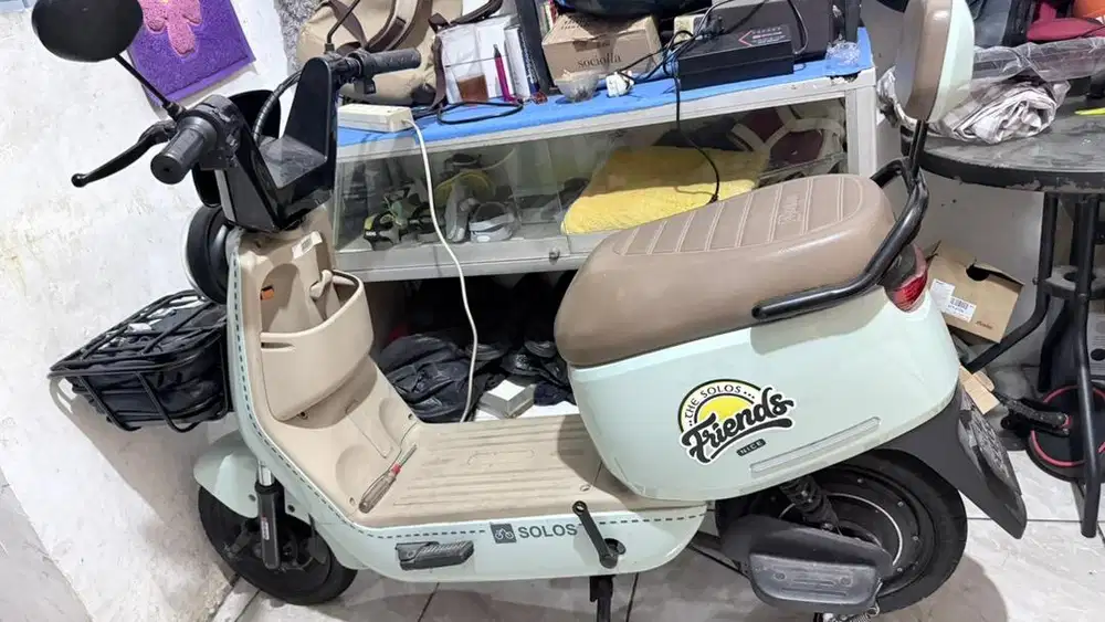 Dijual sepeda listrik baru dipakai 8 bulan