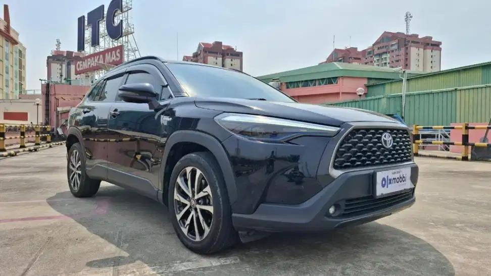 Pajak Panjang - Toyota Corolla 1.8 Cross Hybrid Bensin-AT 2022