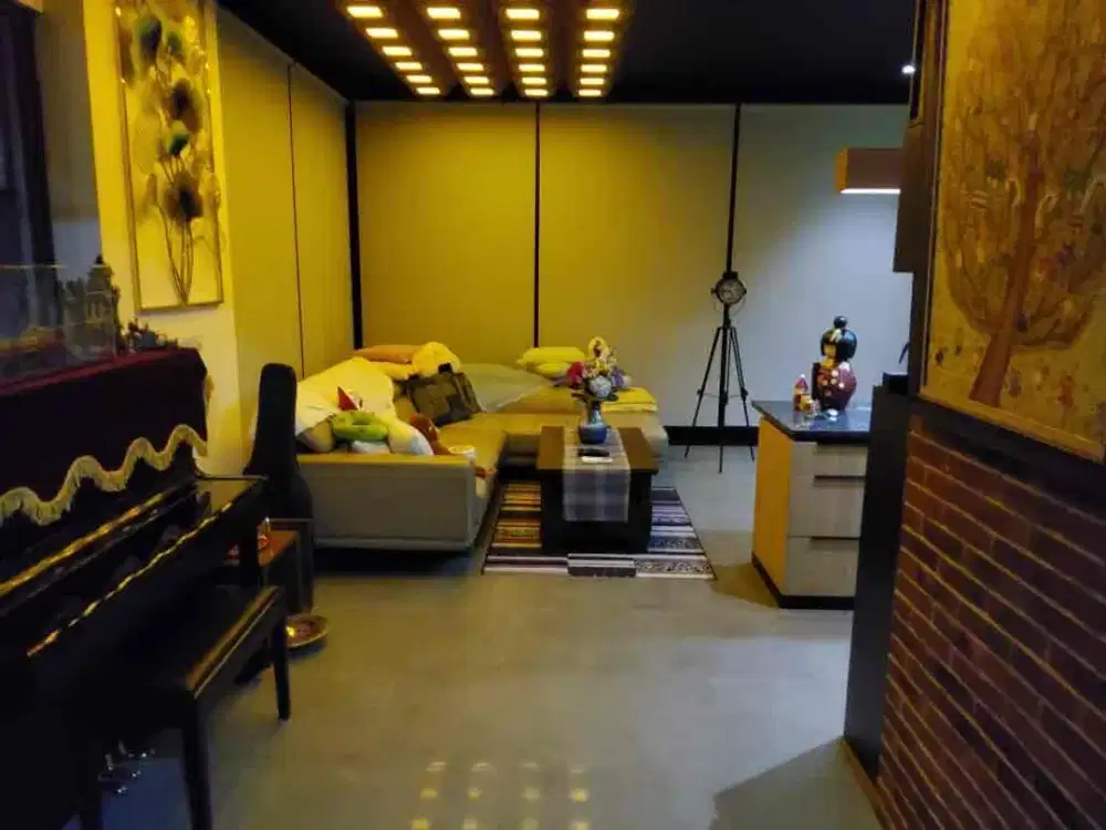 DIJUAL CEPAT!! RUMAH SIAP HUNI BERLOKASI HELICONIA DE PARK BSD