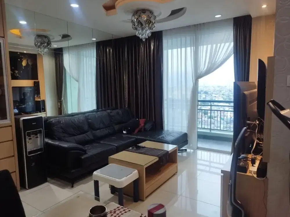Dijual Apartemen Central Park Lantai Sedang di Tanjung Duren Jakarta Barat