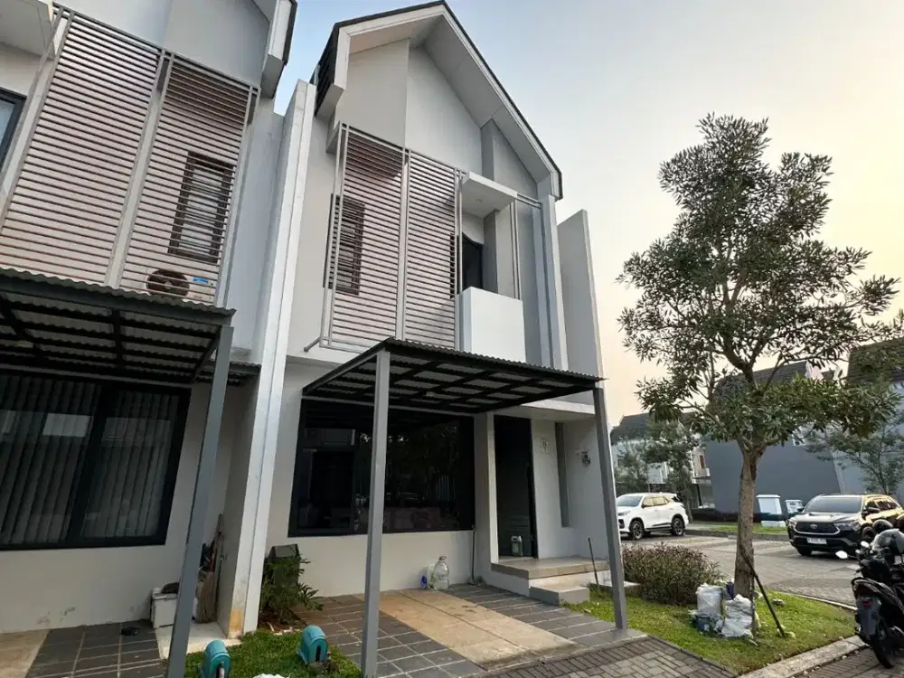 RUMAH READY STOK FURNISH 3 LANTAI 3+1 KAMAR TIDUR HANYA 1,9 M-AN LOKASI PRIME BSD!