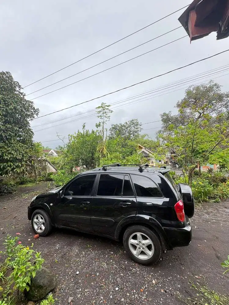 Toyota RAV4 2003 Bensin