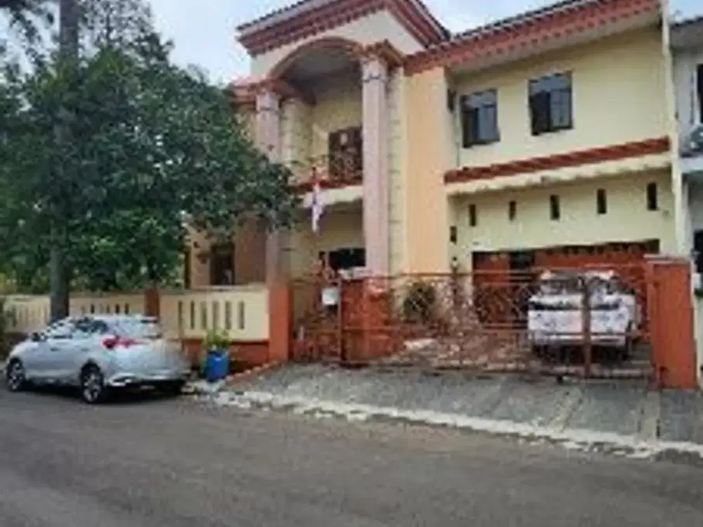 Rumah kokoh dengan tanah luas 655 m2 di lokasi strategis Puspita Loka BSD CIty - masih ada tanah sisa 200 m2