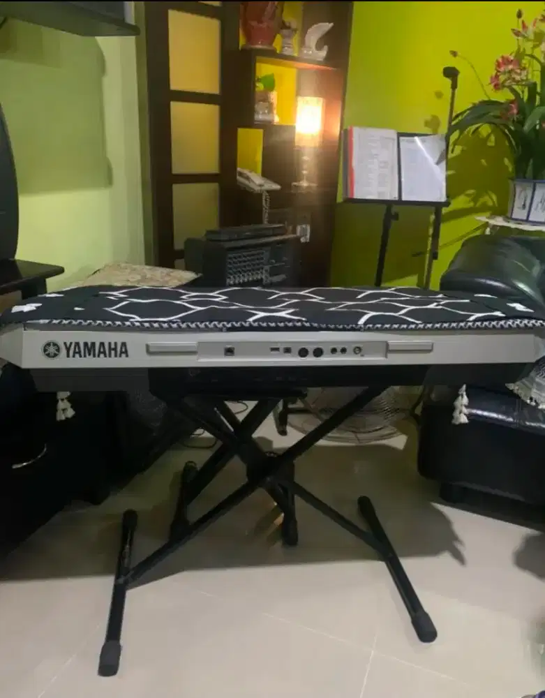 Jual Keyboard Yamaha PSR S 910 Kondisi Memuaskan