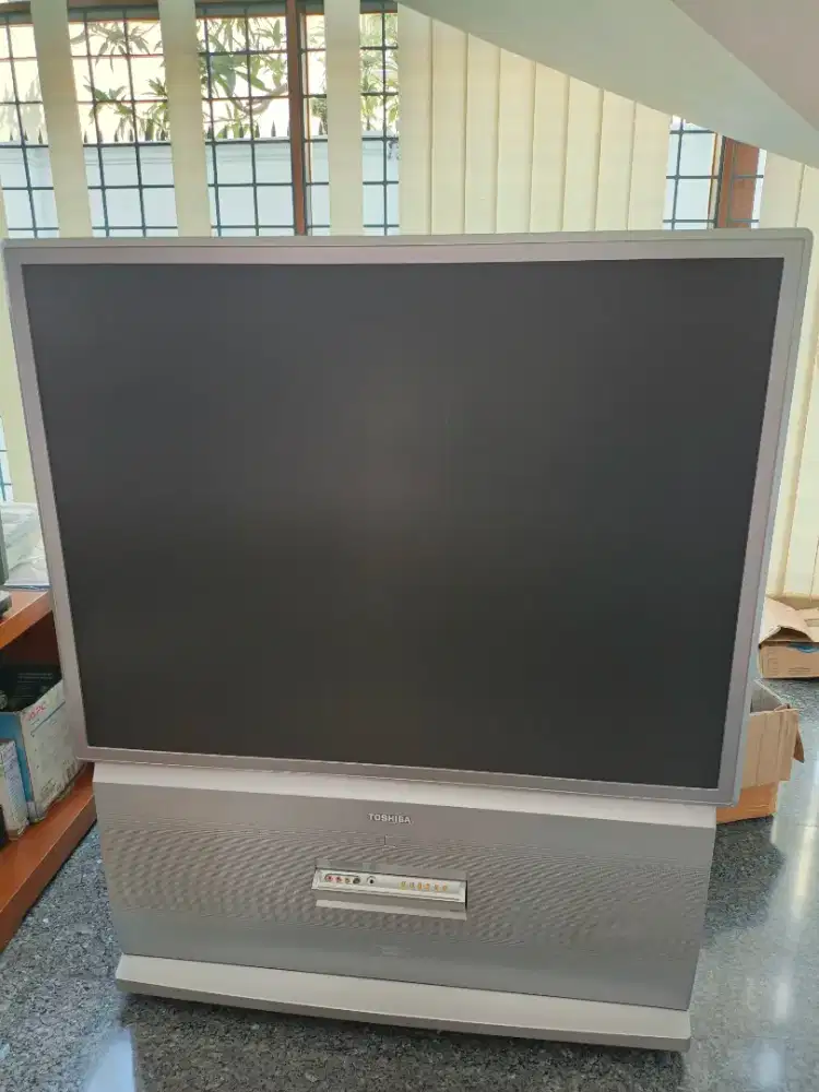 Jual TV Toshiba 43 (BEKAS) LAMA TIDAK di HIDUP JADI MATI