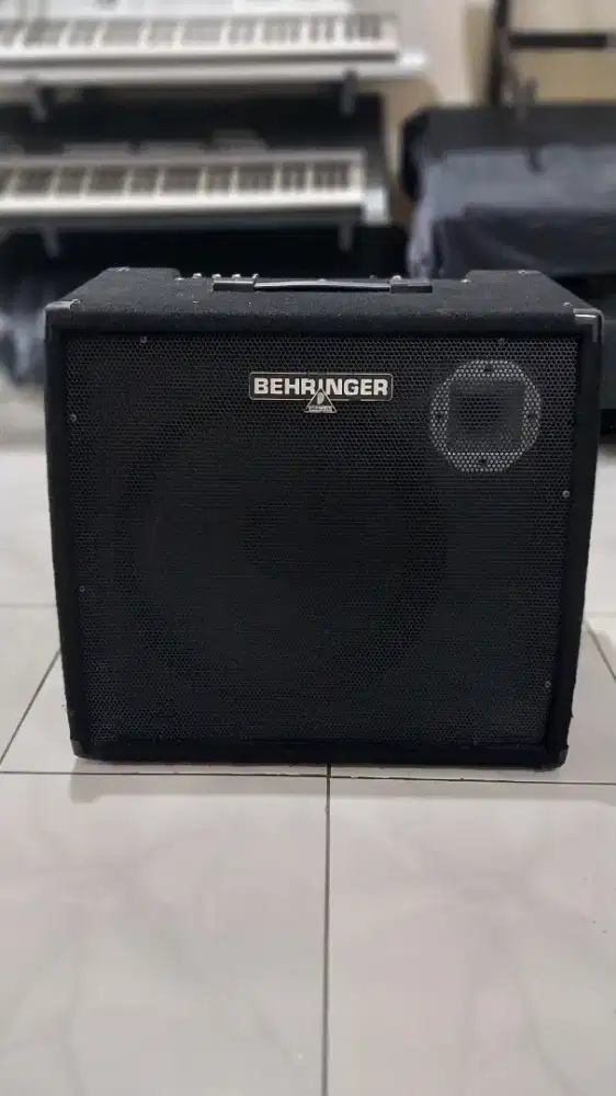 Keyboard amplifier behringer k3000fx 15in gahar