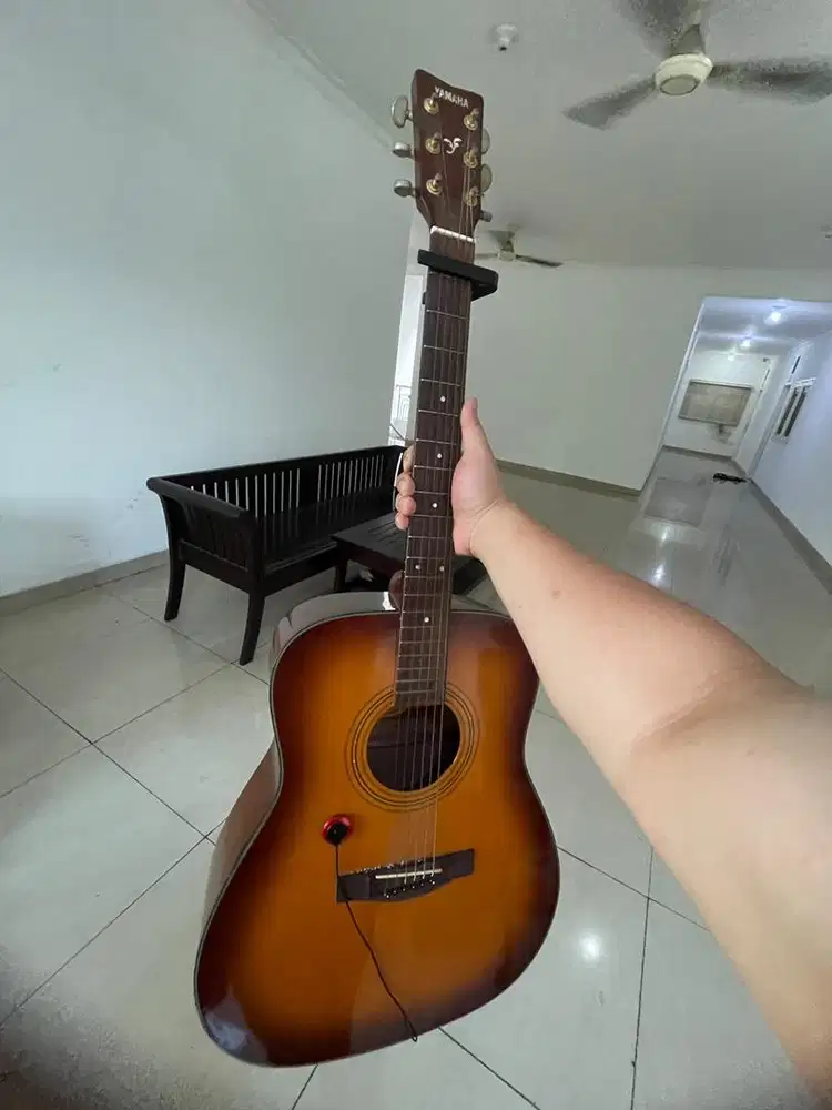 Gitar Yamaha F335 Original