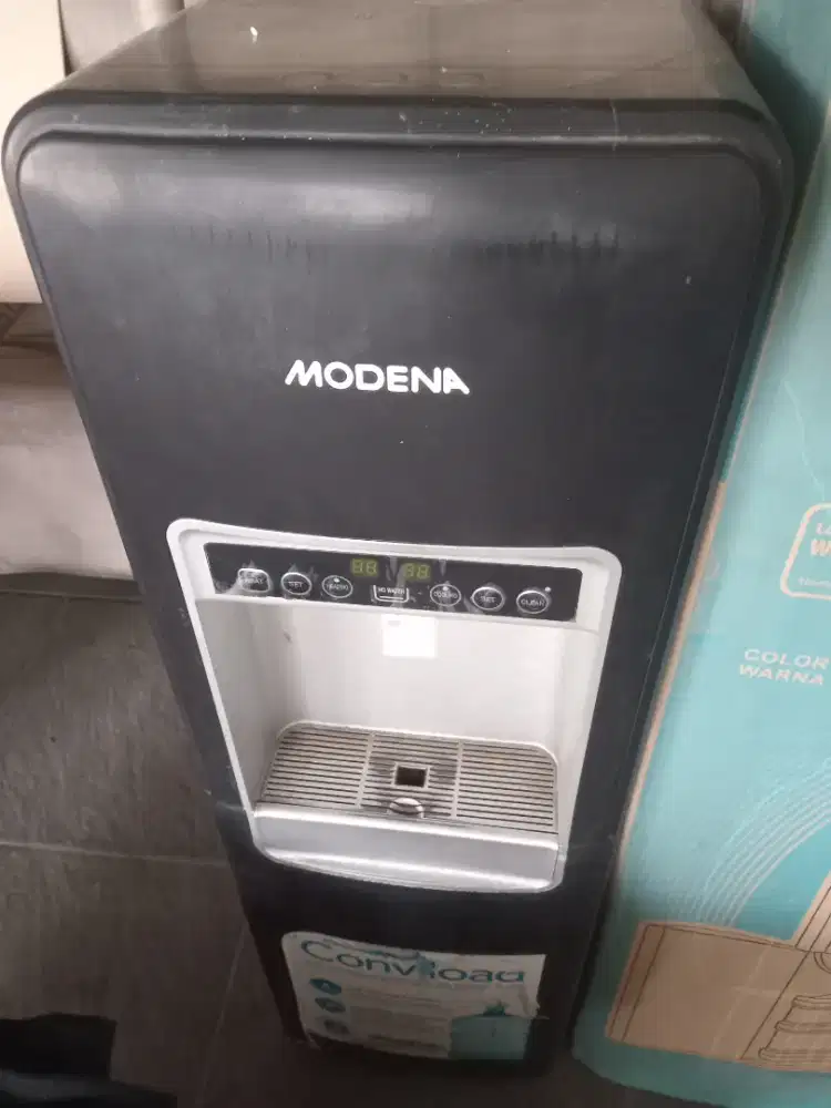 Dispenser panas & dingin modena