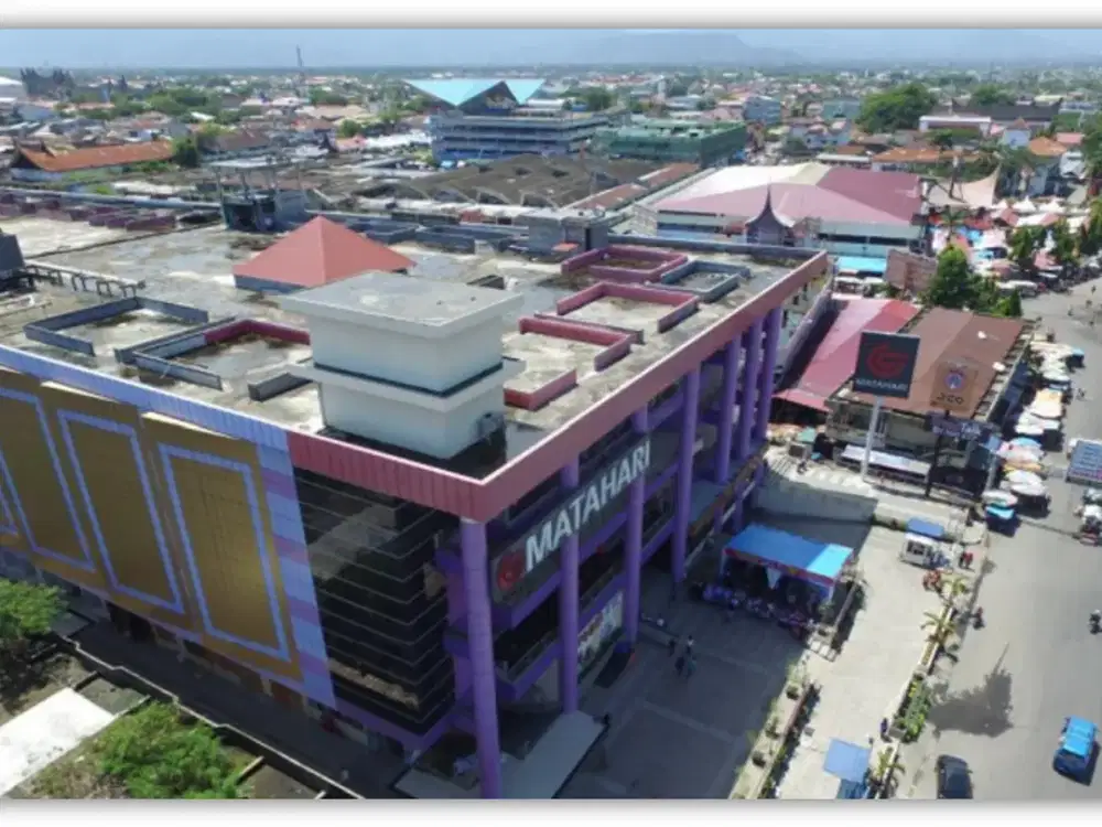 Dijual 1 Gedung Sentral Pasar Raya 200M - Padang Sumatera Barat