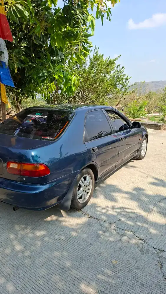 Di jual honda civic venio matic .