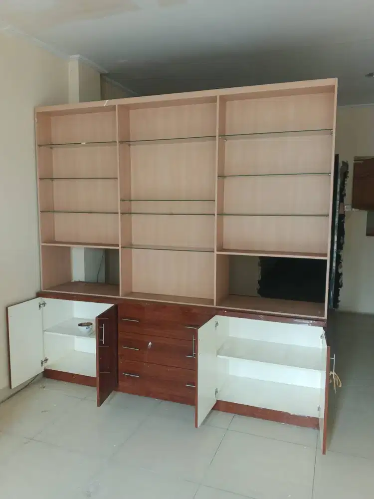 Lemari 2 Muka / Partisi Sekat Ruangan Minimalis