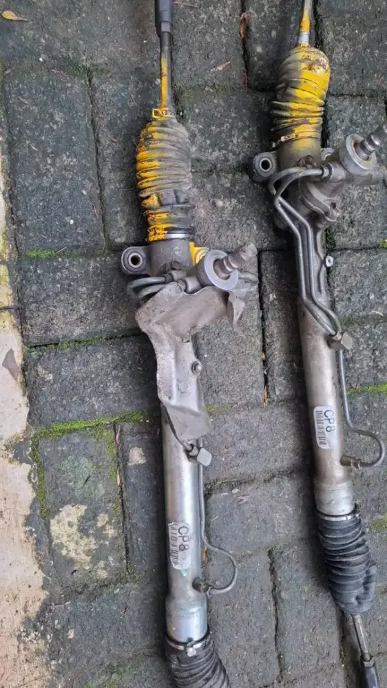 Racksteer copotan Toyota IST