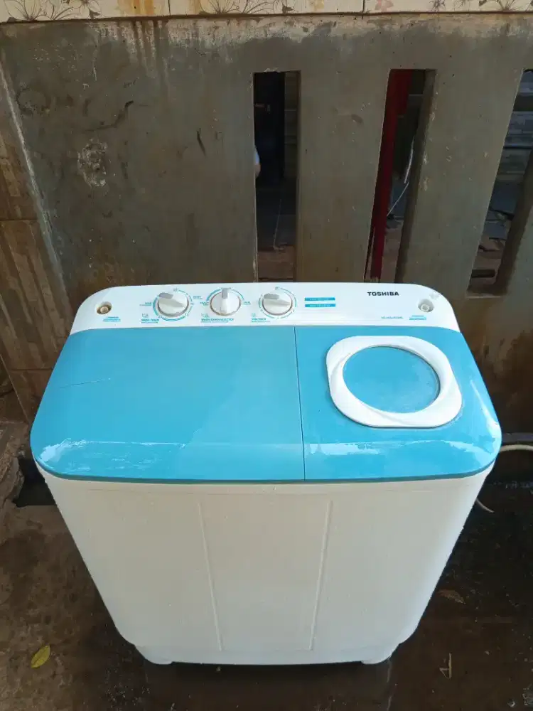 Mesin cuci thosiba 7kg