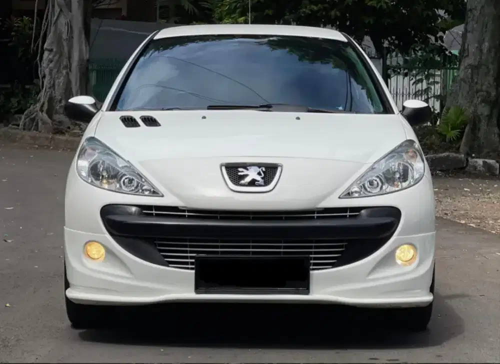 Peugeot 207 A/T Sportium Triptonic Last Edition