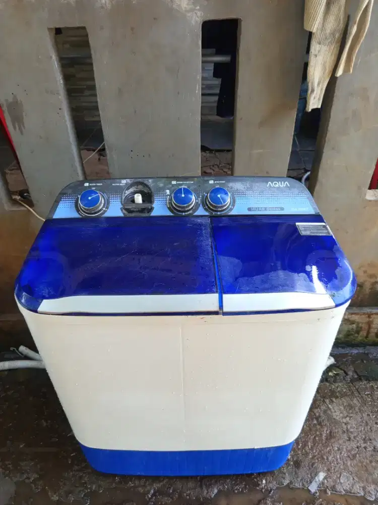 Mesin cuci Aqua 7kg