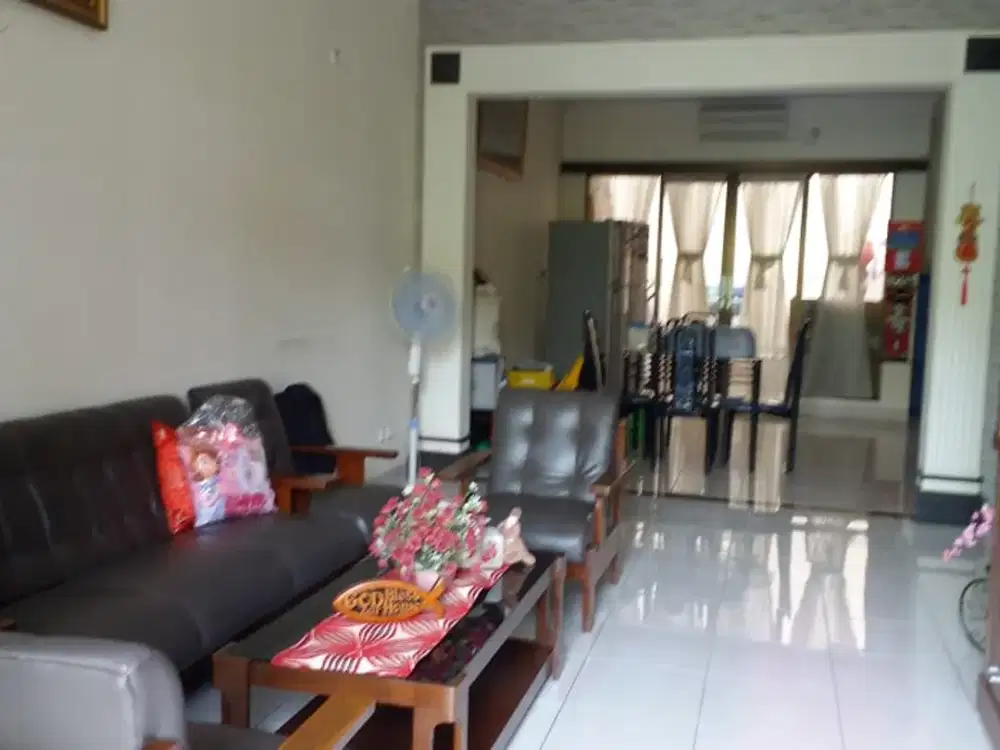 Dijual Rumah 8x20 Semi Furnished di Cluster Aralia, Harapan Indah 2