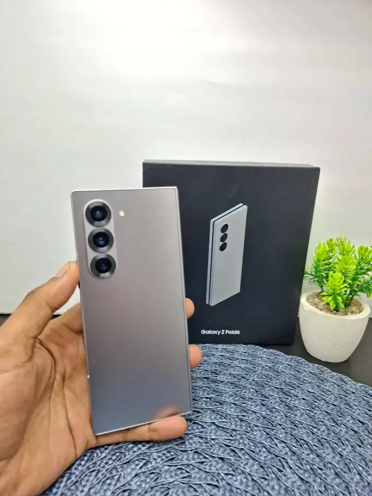 Samsung Galaxy Z Fold 6 5G 12/256gb Fullset Resmi Ex Sein