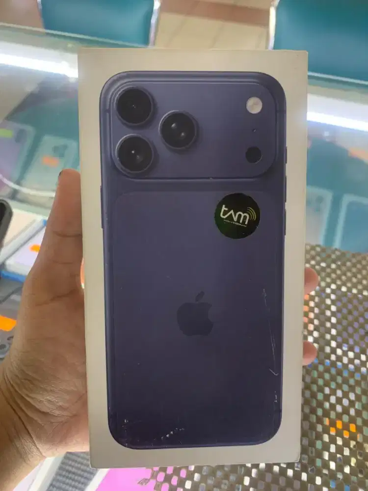 iPhone 17 pm 256 ibox