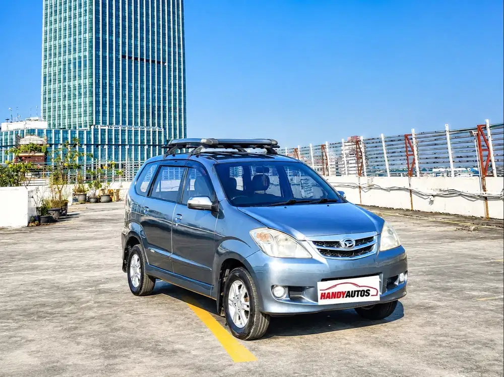 Daihatsu Xenia 1.3 Xi Deluxe 2010 Automatic Abu-abu metalik