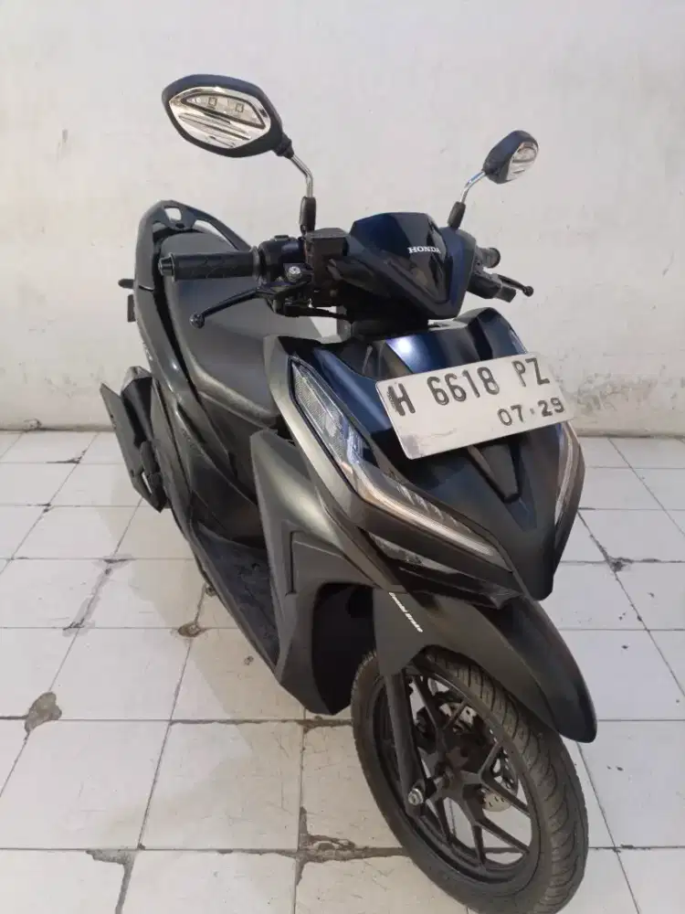 vario 125 iss hitam dop