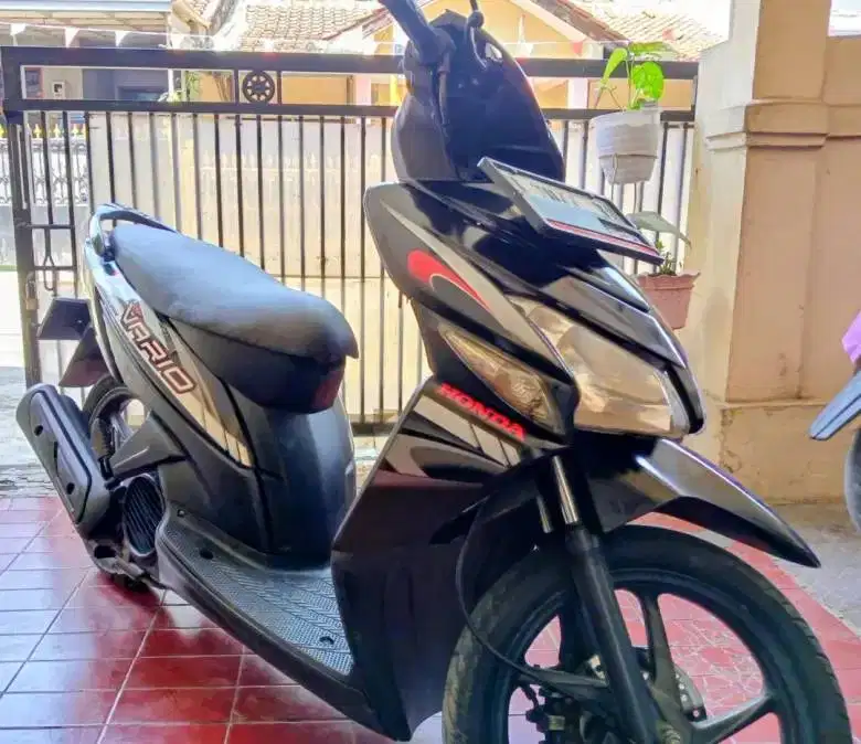 Honda Vario Agnes 2009 Hitam ori mulus mantap siap pakai