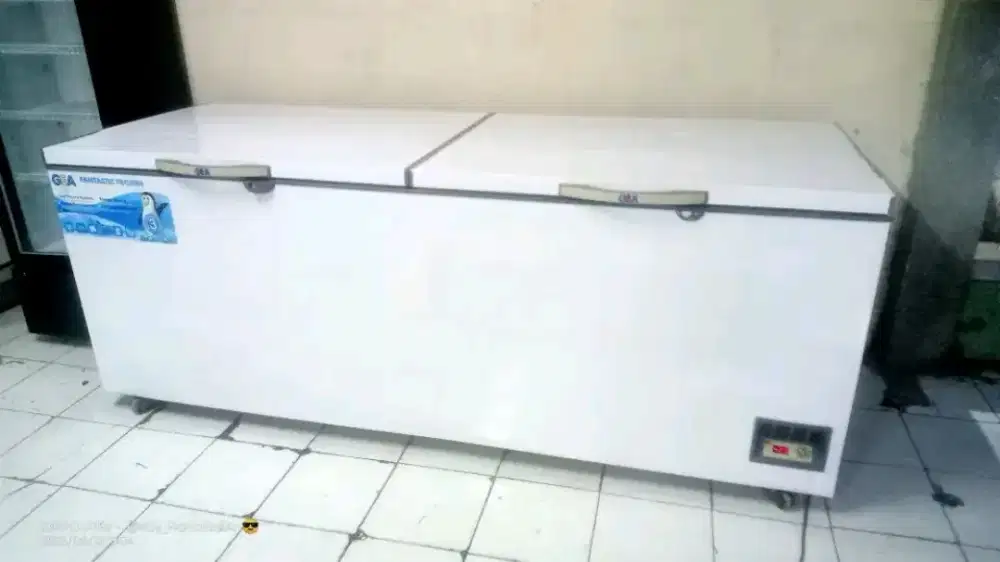 Freezer Gea 900 Liter