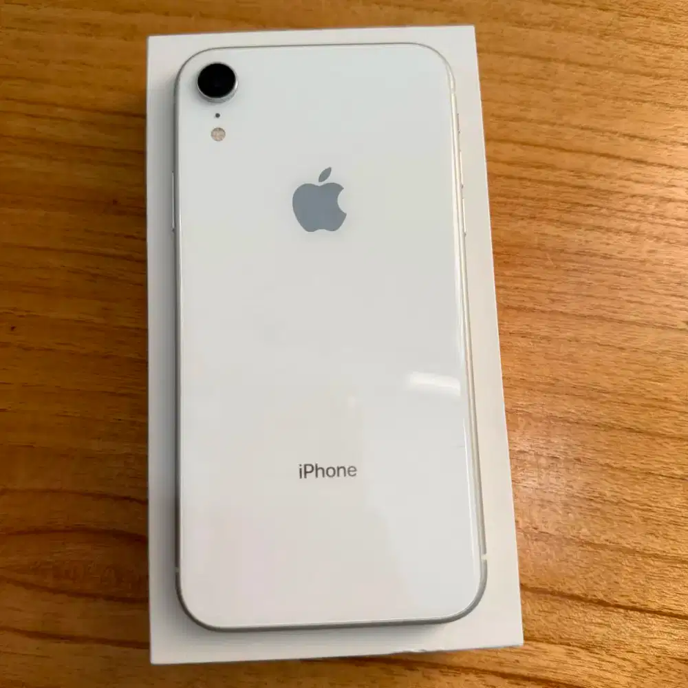 iPhone XR 64GB White - Ex-iBox Resmi Indonesia (Fullset Original)