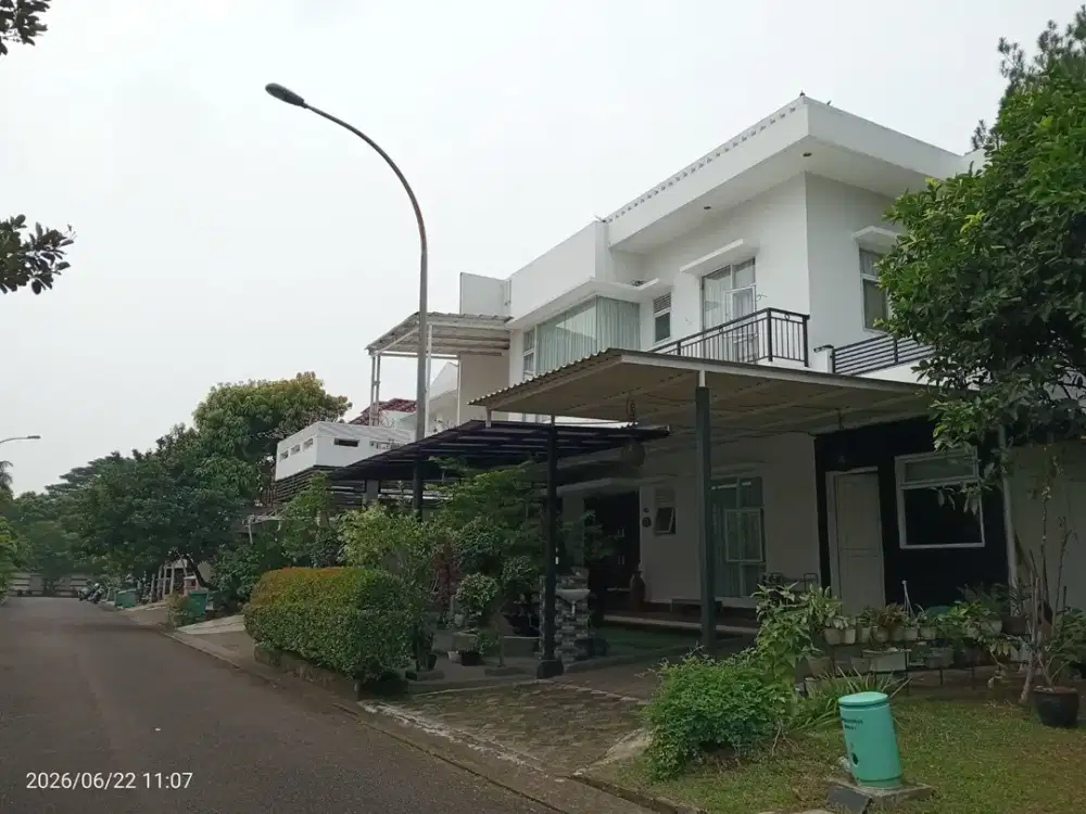 Dijual Rumah Besar di Versailles Residence BSD Tangerang Selatan