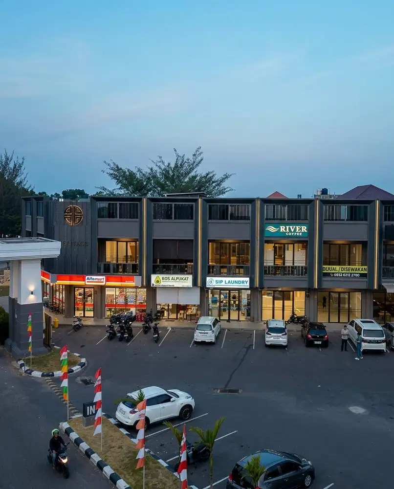 Ruko Heritage Batam Kota 2,5 Lantai Rooftop LT105/LB203 Siap Huni