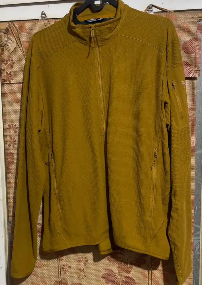 Sweater Arcteryx