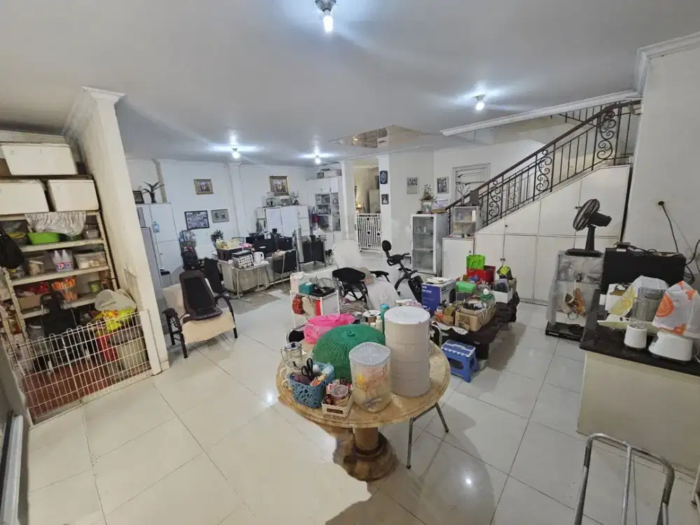 Dijual Rumah Mewah Cluster Montecarlo BSD City