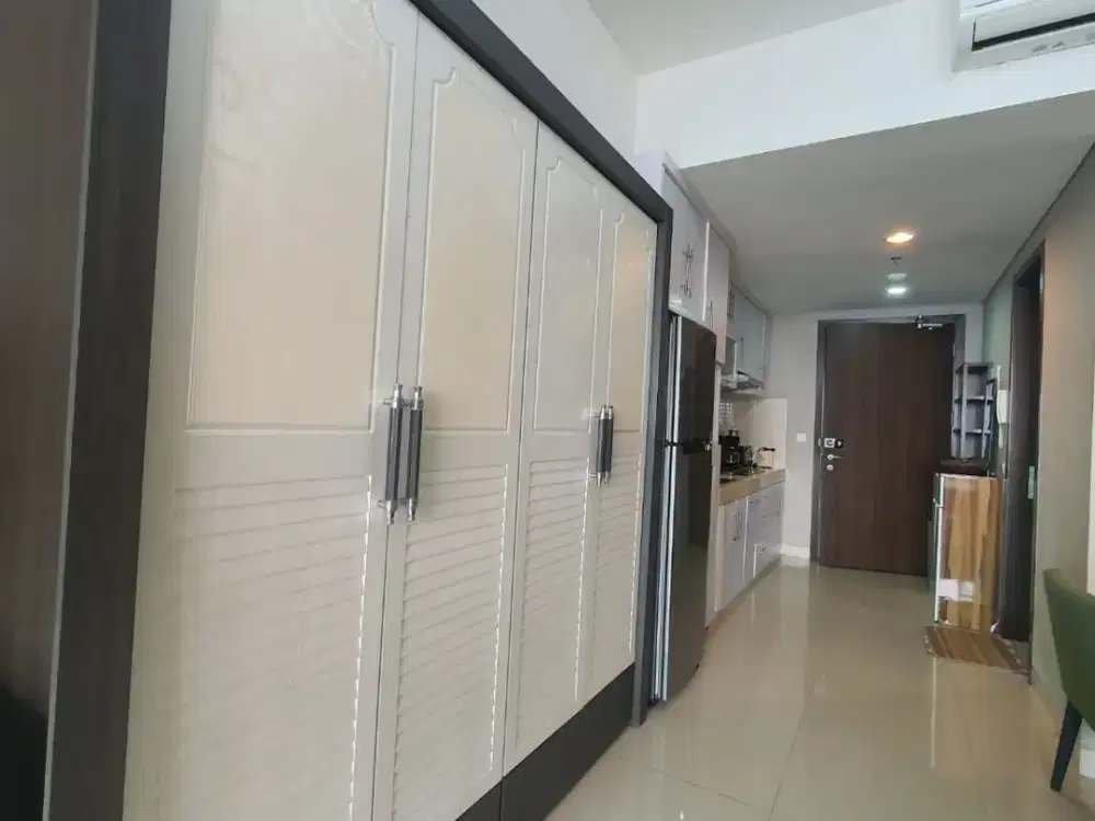 Kemang Village Intercon Studio 43m2 termurah, jarang ada