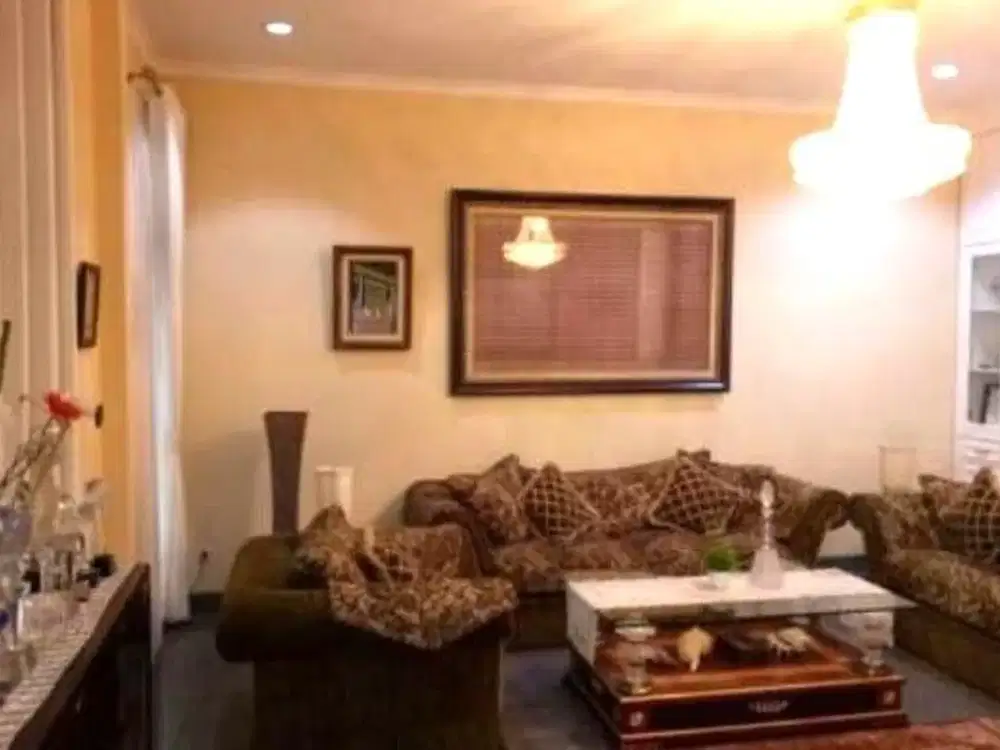Dijual Rumah 2 Lantai