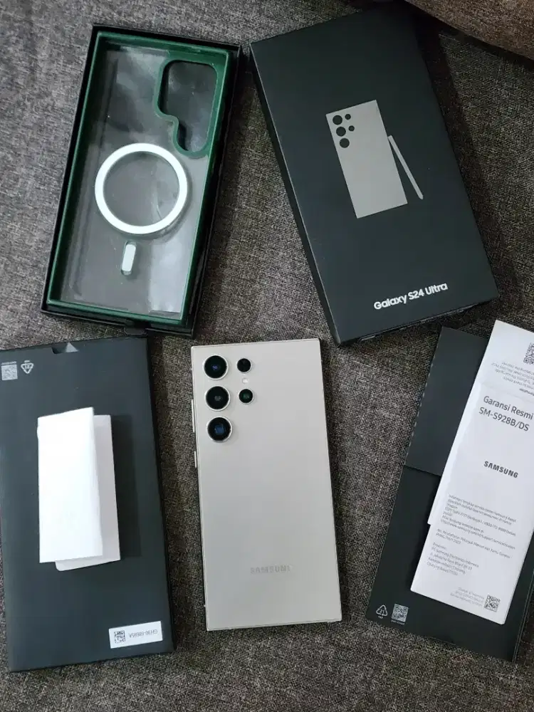 Samsung S24 Ultra 12/256 GB Fullset Sein
