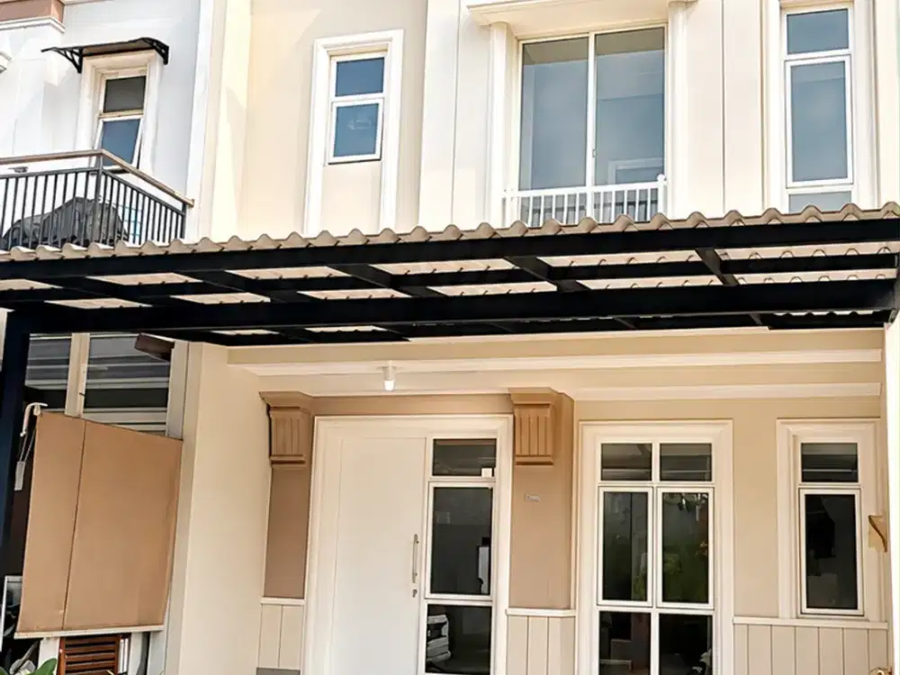 Jual Rumah Siap Huni 2 Lantai di The Savia, Carport Luas & Area Cuci Jemur, Selangkah ke Pasar Modern, Dekat Sekolah, RS & Akses Tol BSD