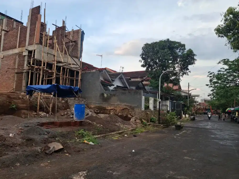 Tanah Arcamanik Posisi Hook View Kota Bandung SHM dan PBG ada Siap Bangun Rumah
