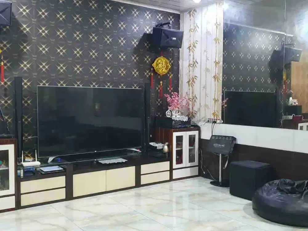 Jual Rumah Taman Surya