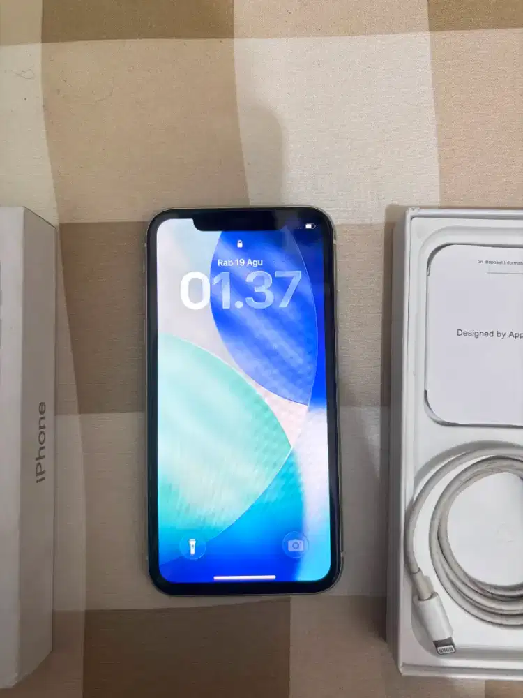 Di Jual IPhone 11