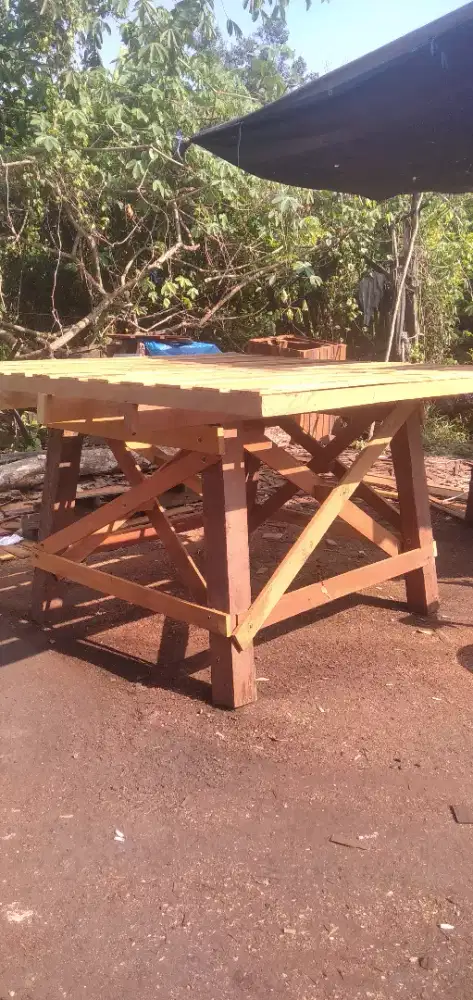 Kaki tandon menara ulin tiang 10x10