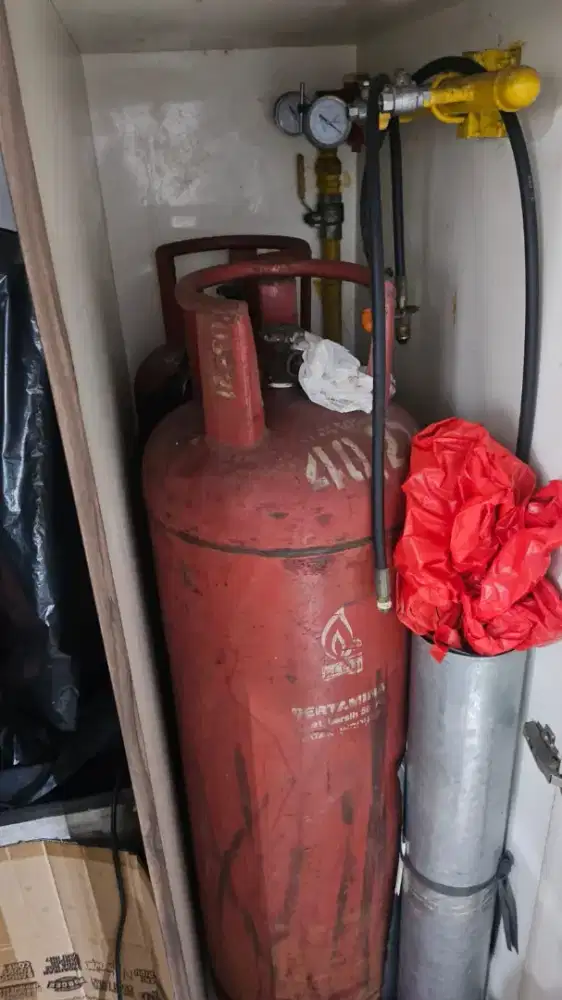 Tabung gas LPG merah 50kg
