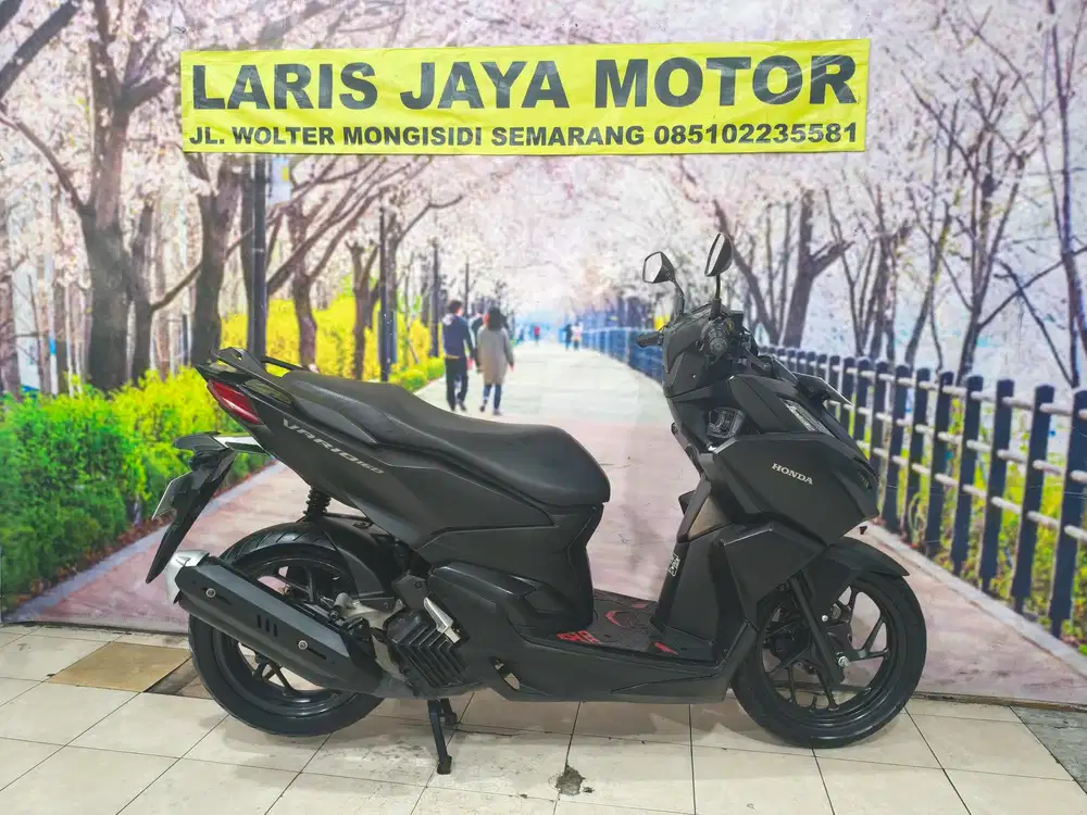 New vario 160 km.10,rb istimewa