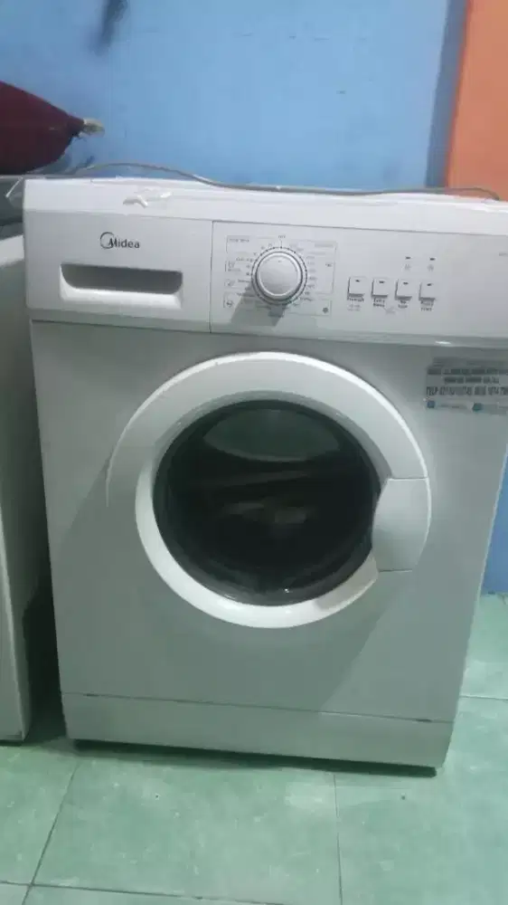 Mesin Cuci Midea 7kg