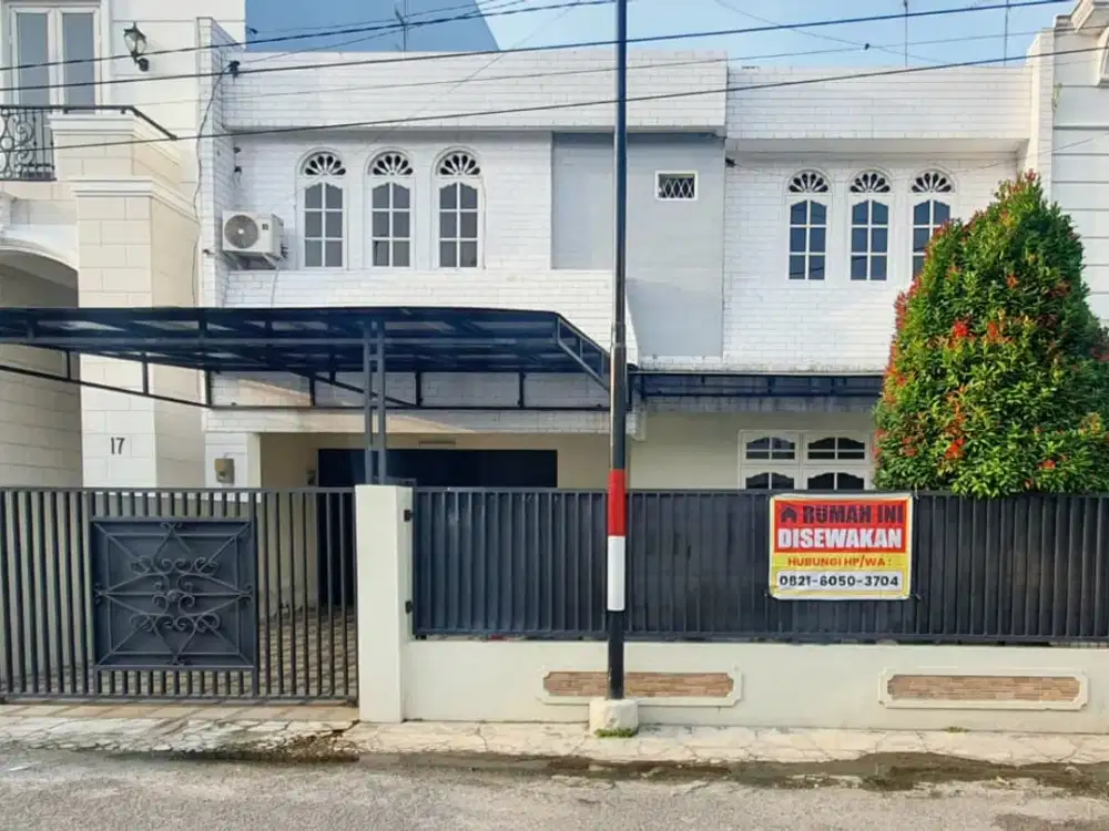 RUMAH DISEWAKAN DI AREA UNGGULAN TAMAN POLONIA, MEDAN
