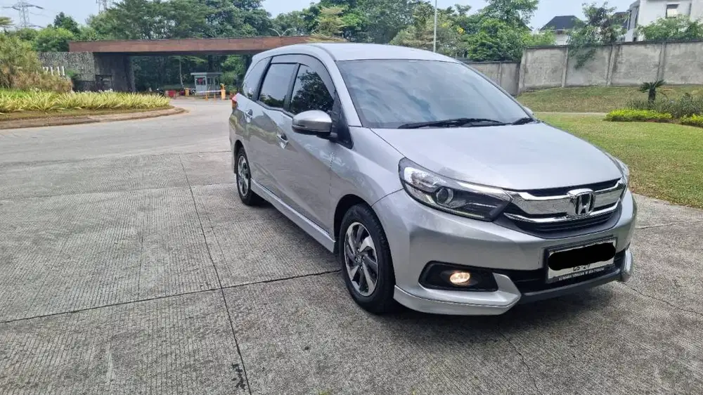 Mobilio E 2019 A/T