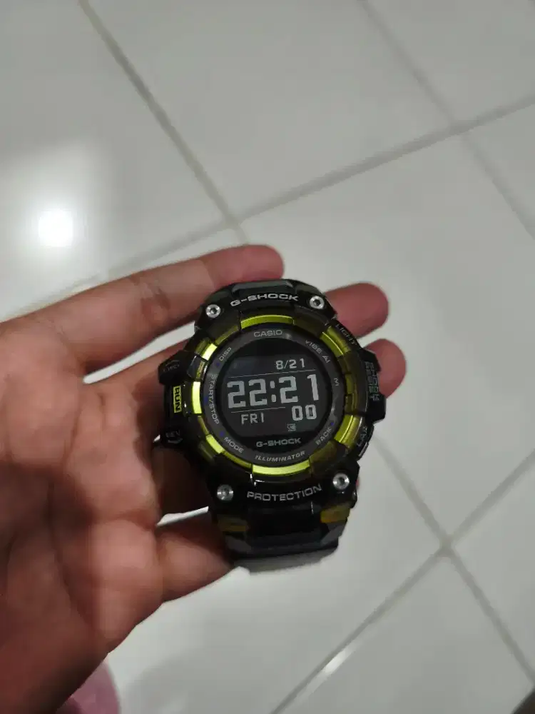 Jam tangan G-SHOCK GBD-100