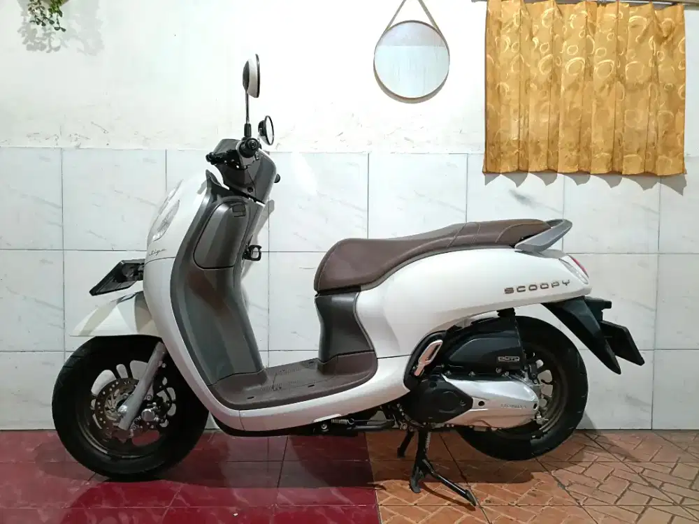 Scoopy prestige tahun 2024 real km 18rb keyless/tt boleh cash boleh