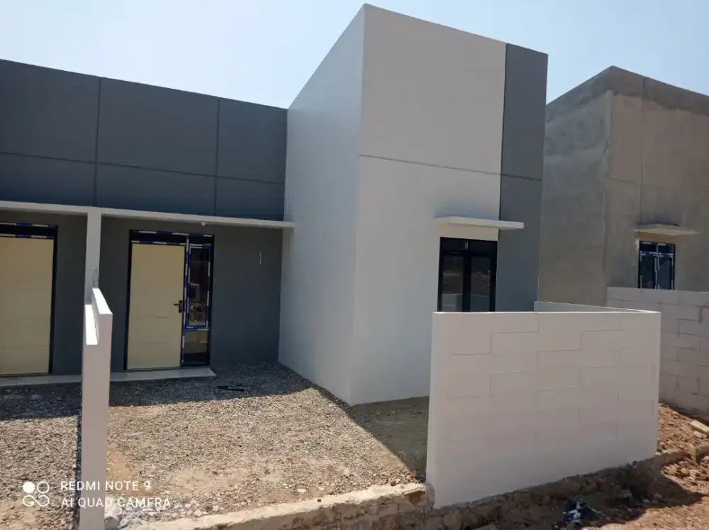 Dijual rumah bangunan baru lokasi sumber dekat perkantoran Pemda