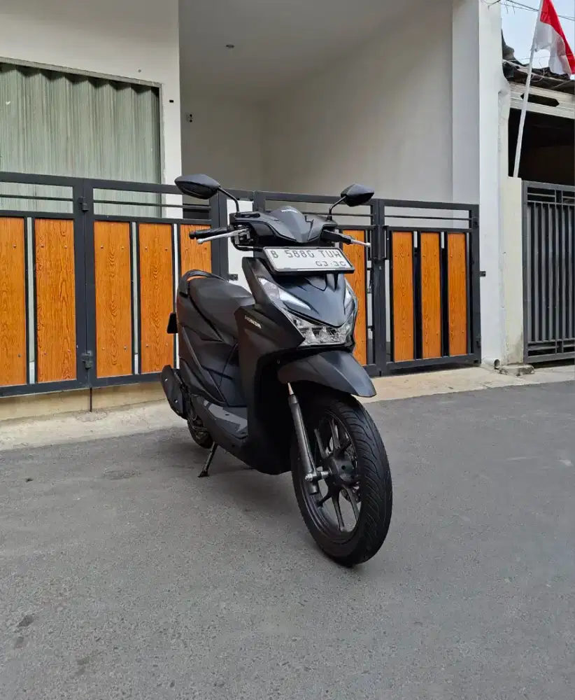 Honda Beat Deluxe Keyless CBS ISS MULUSSS Pajak Panjang