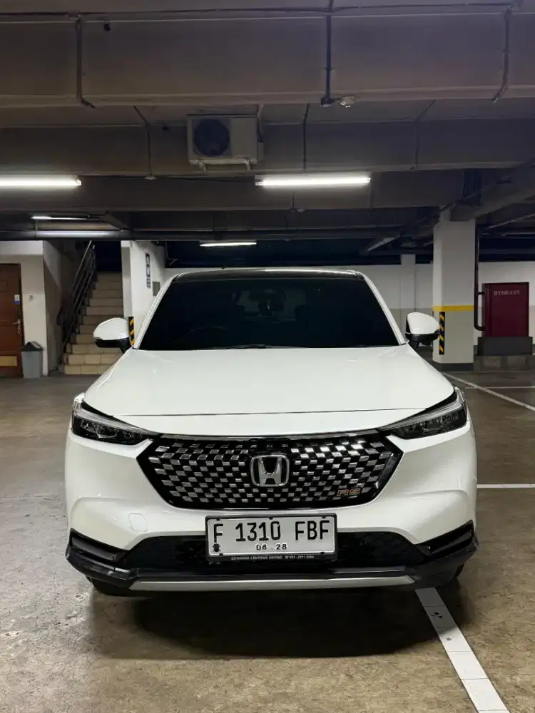 Honda hrv se 2023 upgrade rs low km